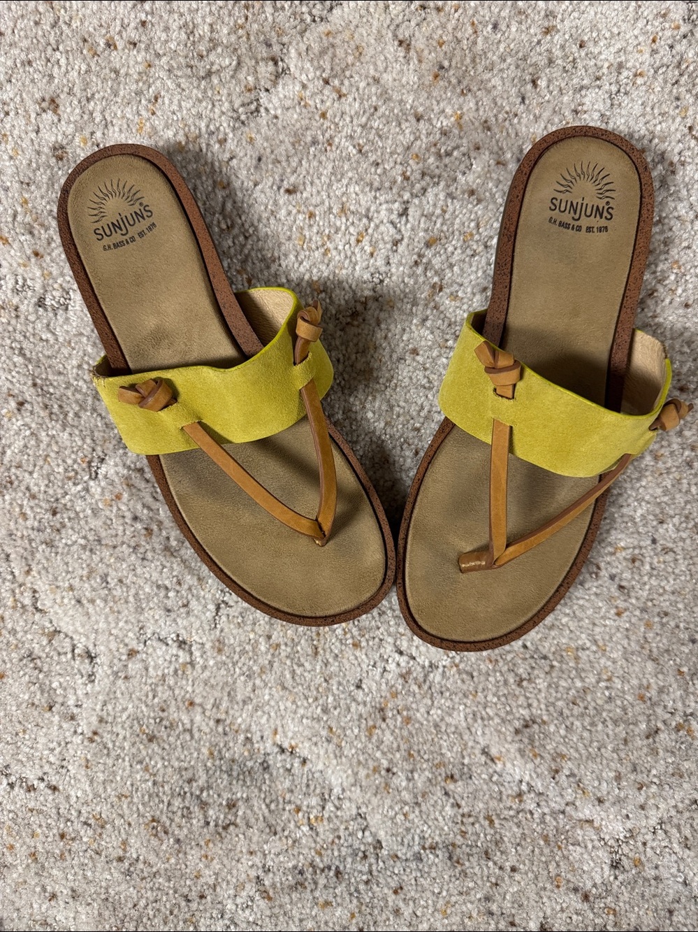 Bass Sunjuns Mustard Yellow Suede Toe-Loop Sandals